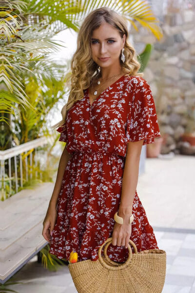 Boho-gebluemtes-Kleid-fuer-Frauen-rot